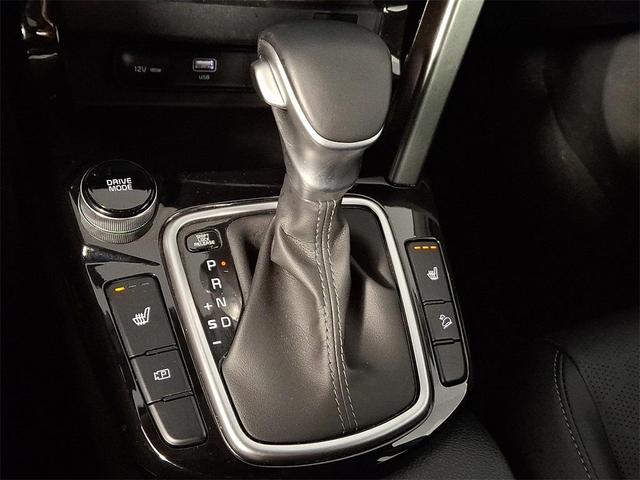 Photo of 2024 Steel Gray Kia Seltos