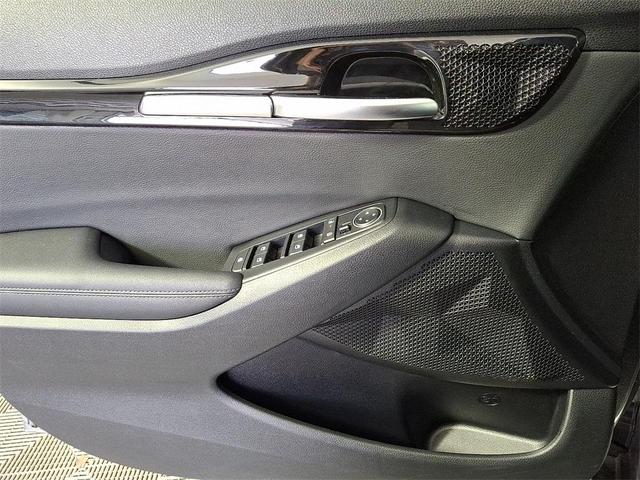 Photo of 2024 Steel Gray Kia Seltos