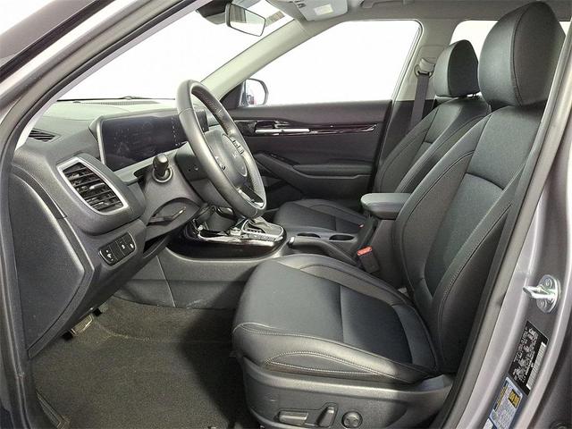 Photo of 2024 Steel Gray Kia Seltos