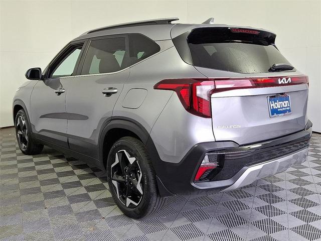 Photo of 2024 Steel Gray Kia Seltos