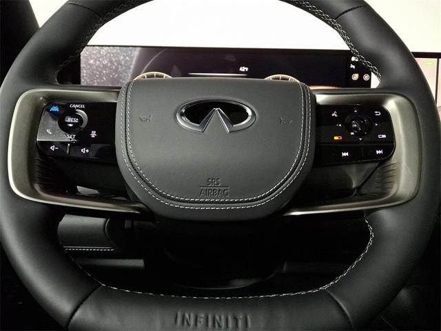 Photo of 2025 Diamond Black INFINITI QX80