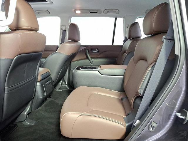 Photo of 2023 Anthracite Gray INFINITI QX80