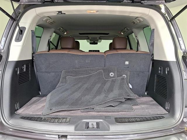 Photo of 2023 Anthracite Gray INFINITI QX80