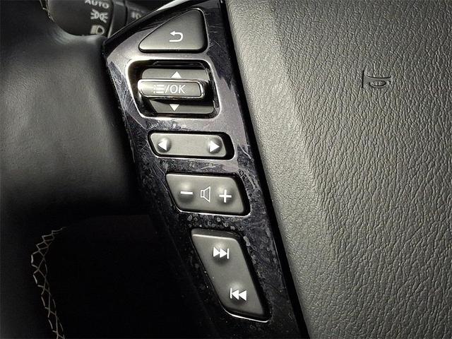 Photo of 2023 Anthracite Gray INFINITI QX80