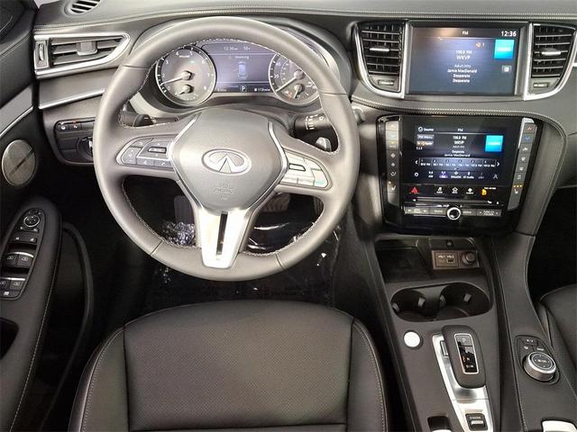 Photo of 2025 Black Obsidian INFINITI QX50
