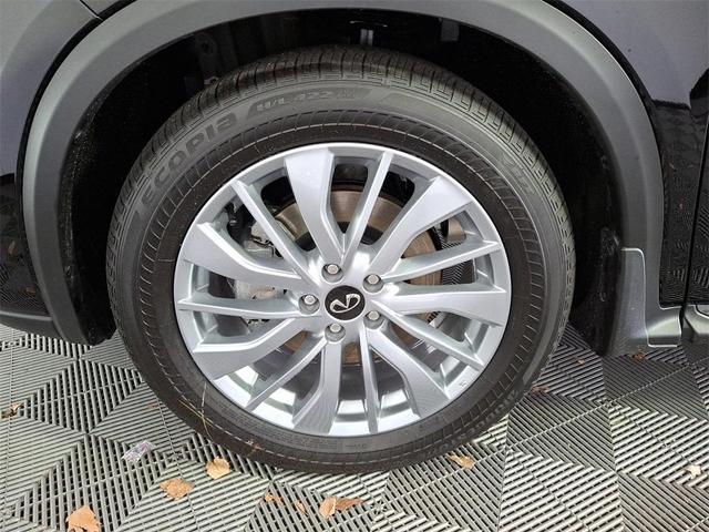 Photo of 2025 Black Obsidian INFINITI QX50