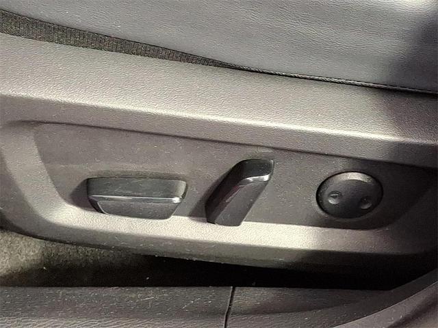 Photo of 2024 Red Mitsubishi Outlander