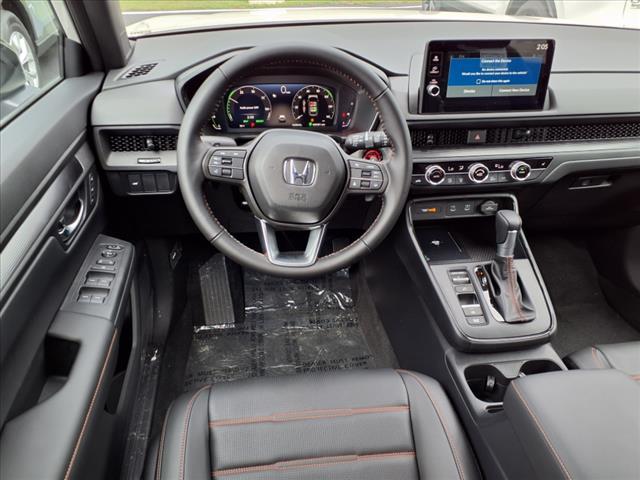 Photo of 2026 Platinum White Honda CR-V Hybrid