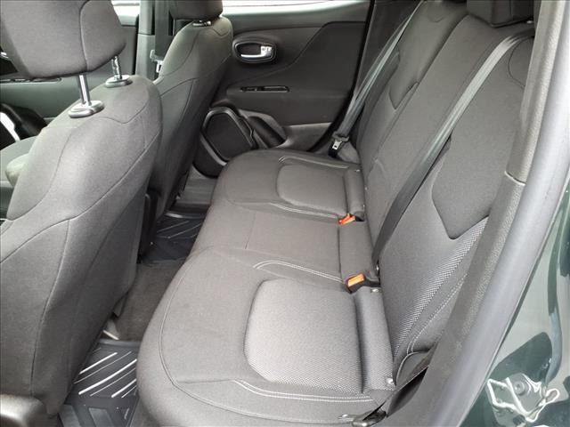 Photo of 2021 Green Jeep Renegade