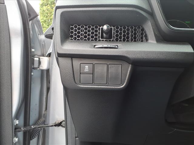 Photo of 2023 Silver Honda CR-V Hybrid