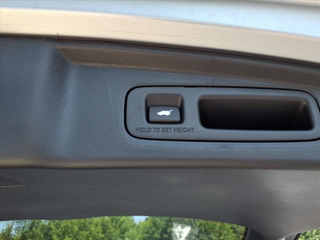 Photo of 2026 Silver Honda CR-V Hybrid