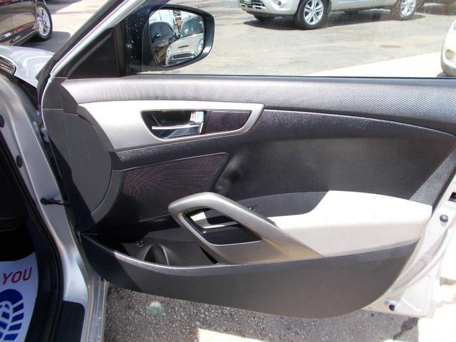 Photo of 2012 Ironman Silver Hyundai Veloster