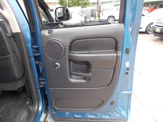 Photo of 2005 Atlantic Blue Pearlcoat Dodge Ram 1500