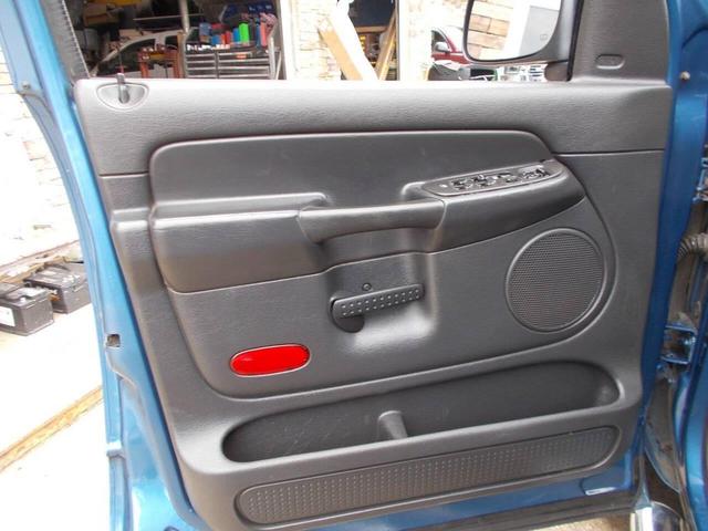 Photo of 2005 Atlantic Blue Pearlcoat Dodge Ram 1500