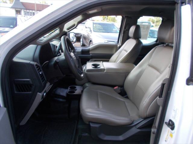Photo of 2018 Oxford White Ford F-150