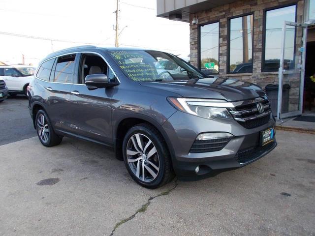 Photo of 2016 Modern Steel Metallic Honda Pilot