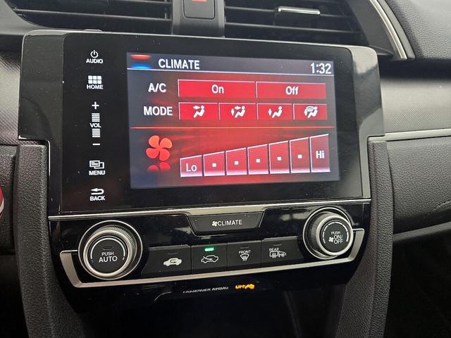 Photo of 2016 Gray Honda Civic