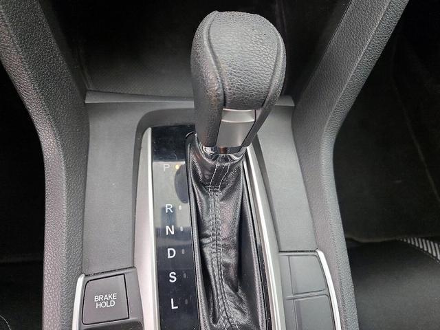 Photo of 2016 Gray Honda Civic