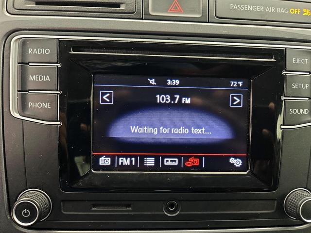 Photo of 2017 White Volkswagen Tiguan Limited