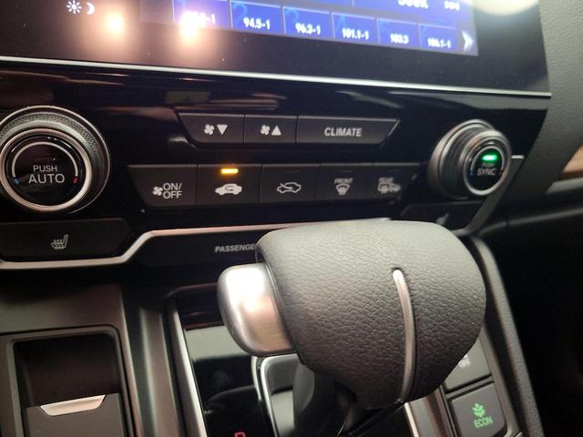 Photo of 2021 Black Honda CR-V