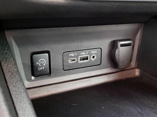 Photo of 2024 Gray Nissan Sentra