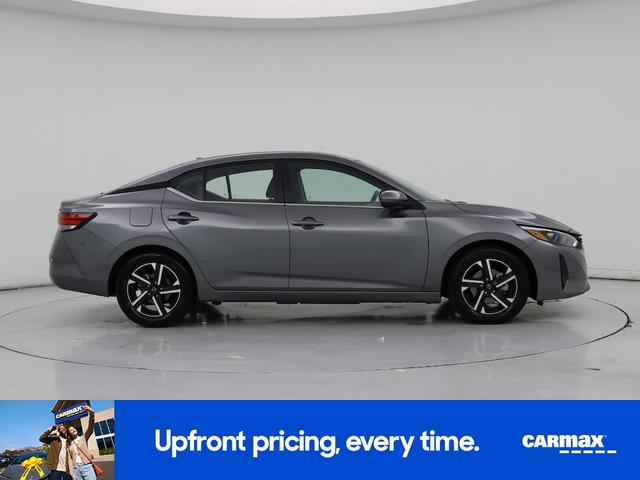 Photo of 2024 Gray Nissan Sentra