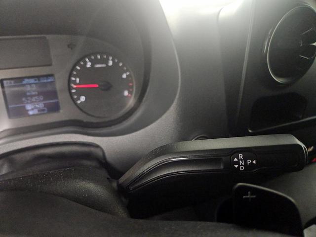 Photo of 2021 White Mercedes-Benz Sprinter 2500