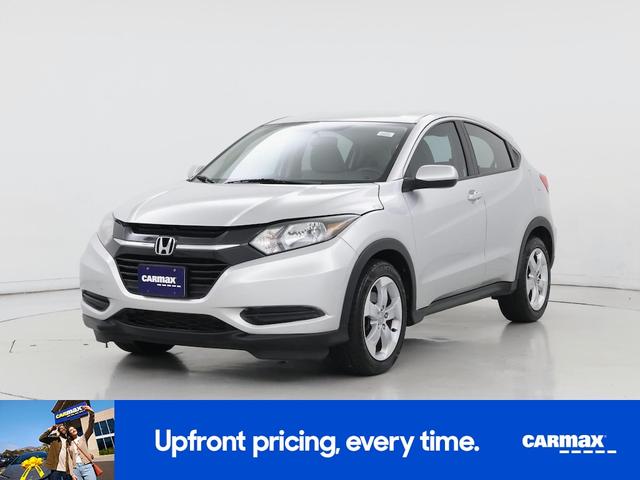 Photo of 2016 Silver Honda HR-V
