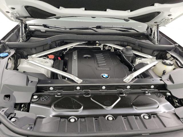 Photo of 2020 White BMW X6