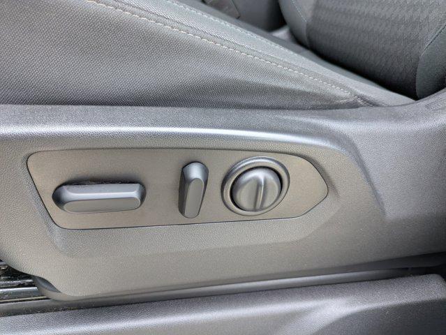 Photo of 2021 Silver Ice Metallic Chevrolet Silverado 1500
