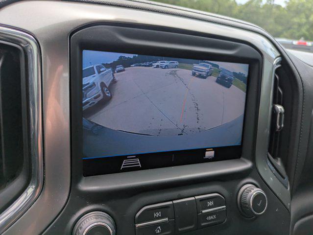 Photo of 2021 Silver Ice Metallic Chevrolet Silverado 1500