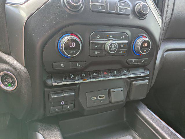 Photo of 2020 Silver Ice Metallic Chevrolet Silverado 1500