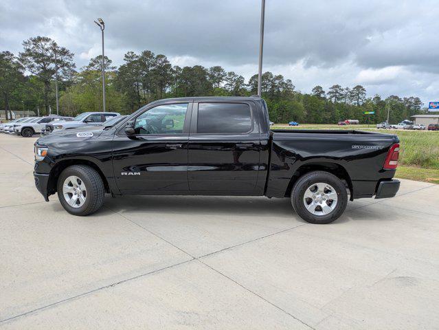 Photo of 2023 Diamond Black Crystal Pearlcoat RAM 1500