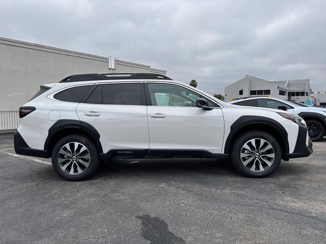 Photo of 2025 Crystal White Pearl Subaru Outback