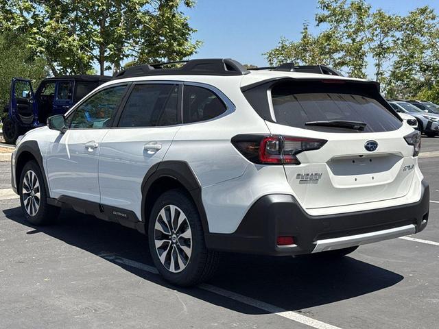 Photo of 2025 Crystal White Pearl Subaru Outback