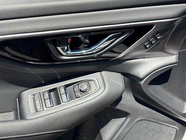 Photo of 2025 Crystal White Pearl Subaru Outback