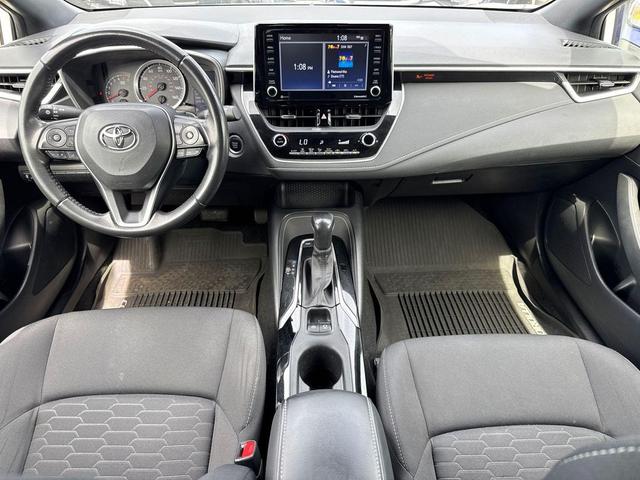 Photo of 2022 White Toyota Corolla