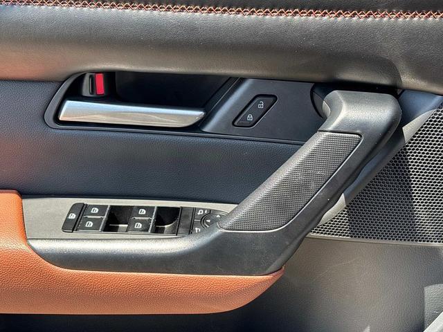 Photo of 2024 POLYMETAL GRAY ME Mazda CX-50