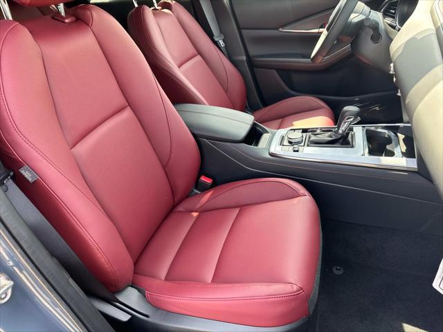 Photo of 2025 POLYMETAL GRY M Mazda CX-30