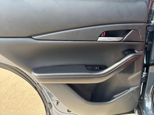 Photo of 2025 POLYMETAL GRY M Mazda CX-30