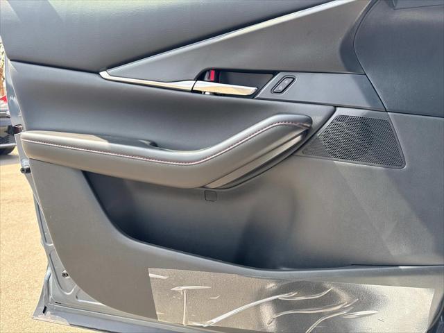 Photo of 2025 POLYMETAL GRY M Mazda CX-30
