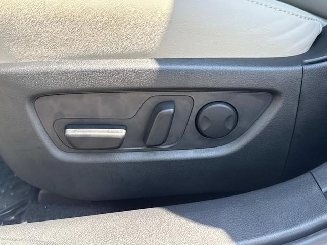 Photo of 2025 SNOWFLAKE WHT P Mazda CX-30