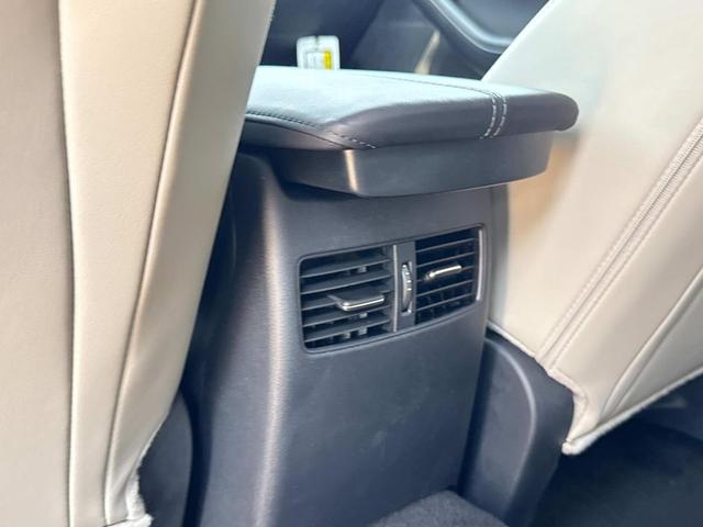Photo of 2025 SNOWFLAKE WHT P Mazda CX-30