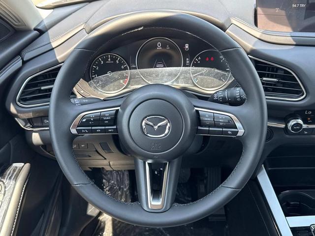 Photo of 2025 SNOWFLAKE WHT P Mazda CX-30