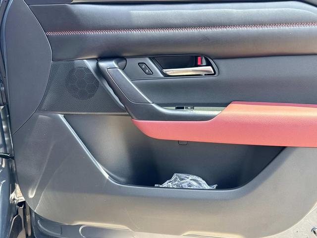 Photo of 2025 POLYMETAL GRY M Mazda CX-50 Hybrid