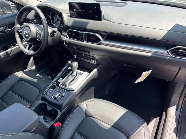 Photo of 2025 MACHINE GRY MET Mazda CX-5
