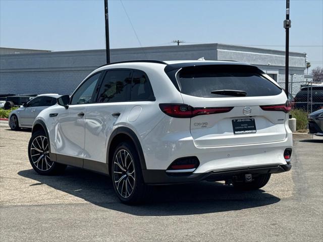 Photo of 2025 RHODIUM WHITE P Mazda CX-70 PHEV