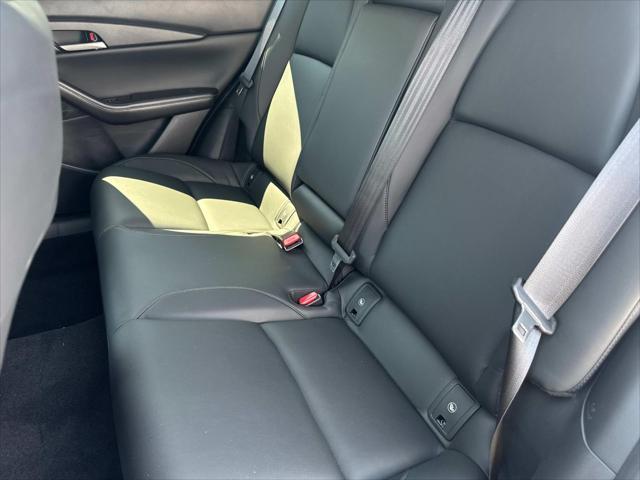 Photo of 2025 AERO GRY MET Mazda CX-30