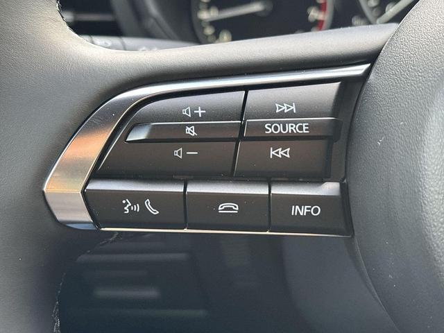 Photo of 2025 ZIRCON SAND MET Mazda Mazda3