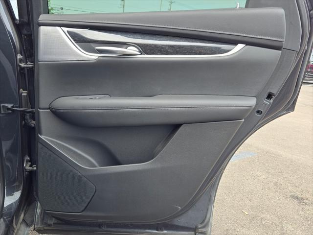 Photo of 2021 Wilder Metallic Cadillac XT5